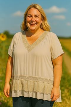 Picture of CURVY GIRL VISCOSE SUMMER TOP WITH LACE DETAIL